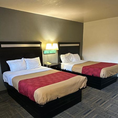 Budget Host Inn Charleston Bagian luar foto